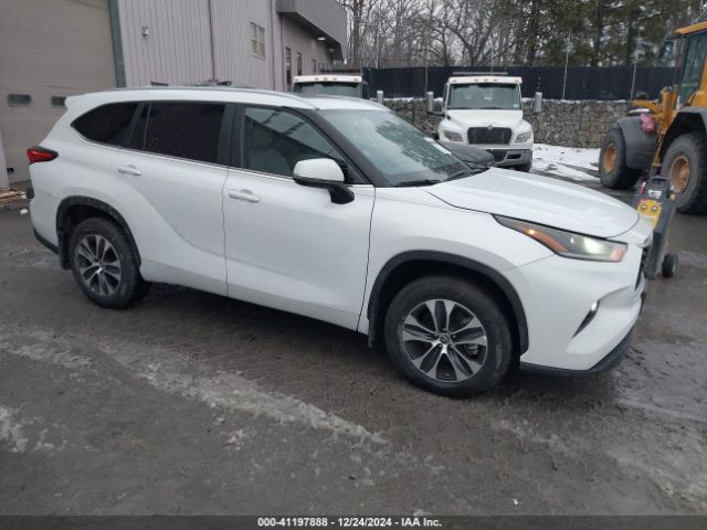 toyota highlander 2023 5tdkdrbh2ps037837