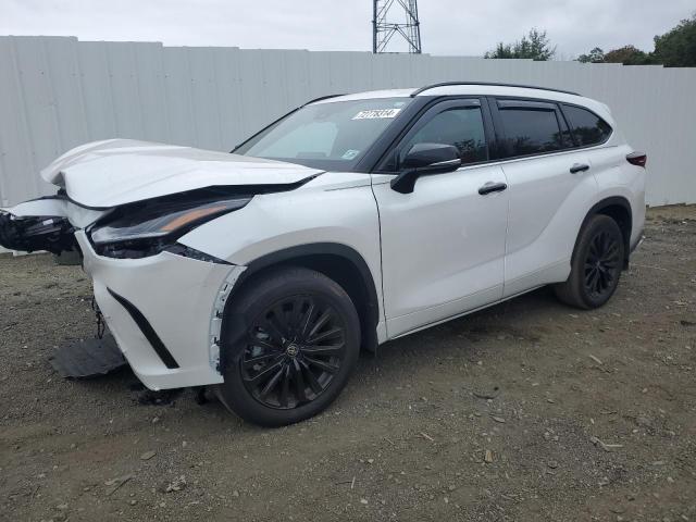 toyota highlander 2024 5tdkdrbh7rs568471