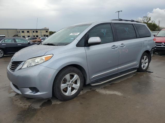 toyota sienna le 2013 5tdkk3dc0ds332290