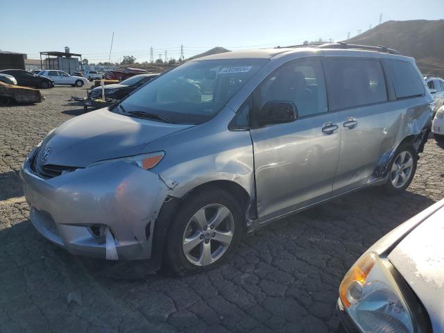 toyota sienna le 2014 5tdkk3dc0es432018