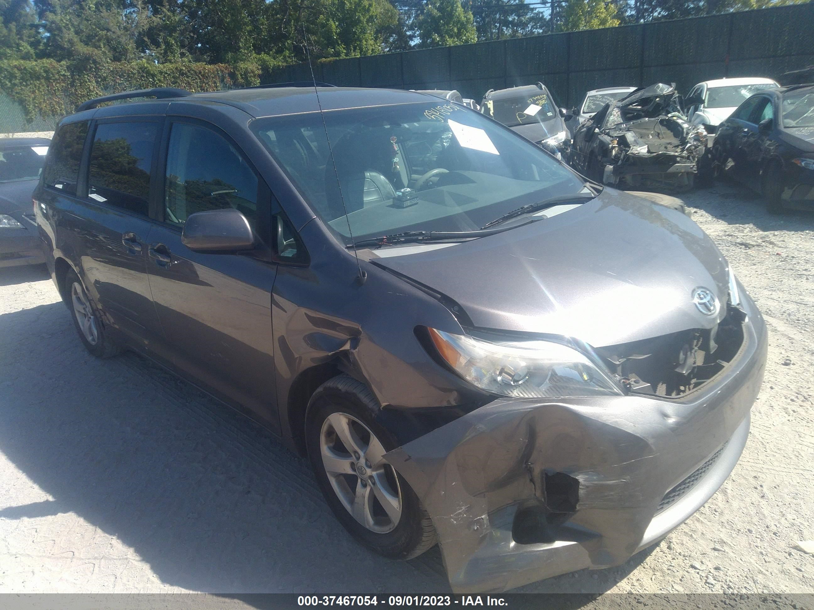 toyota sienna 2014 5tdkk3dc0es457548