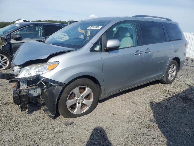 toyota sienna le 2016 5tdkk3dc0gs723346