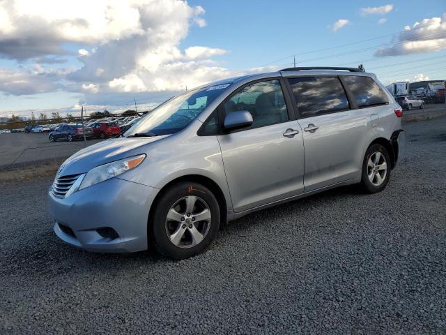 toyota sienna le 2016 5tdkk3dc0gs732077