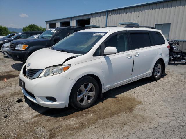 toyota sienna le 2013 5tdkk3dc1ds396984