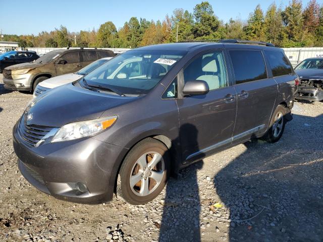 toyota sienna le 2016 5tdkk3dc1gs708578