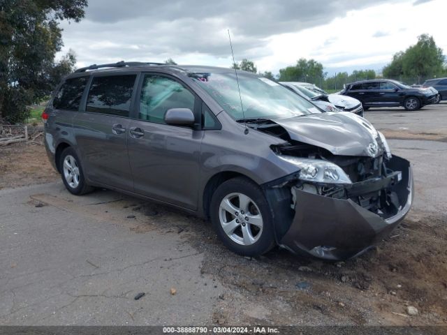 toyota sienna 2011 5tdkk3dc2bs036958