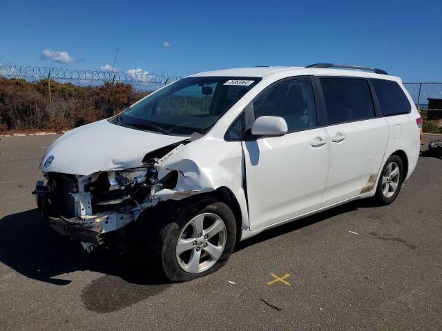 toyota sienna le 2011 5tdkk3dc2bs060743