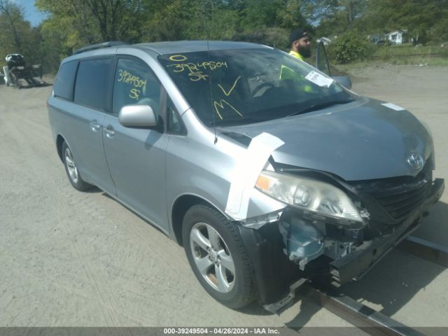 toyota sienna le 2011 5tdkk3dc2bs164276