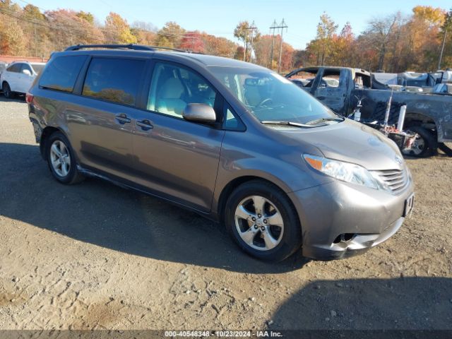 toyota sienna 2015 5tdkk3dc2fs527486