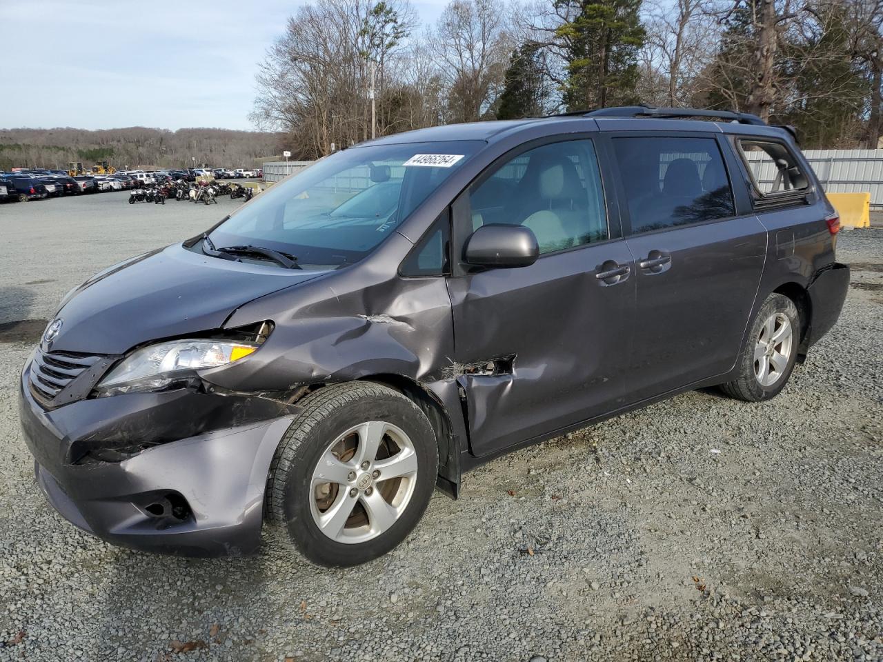 toyota sienna le 2015 5tdkk3dc2fs642461