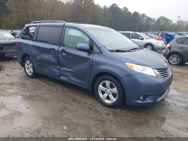 toyota sienna 2016 5tdkk3dc2gs724661