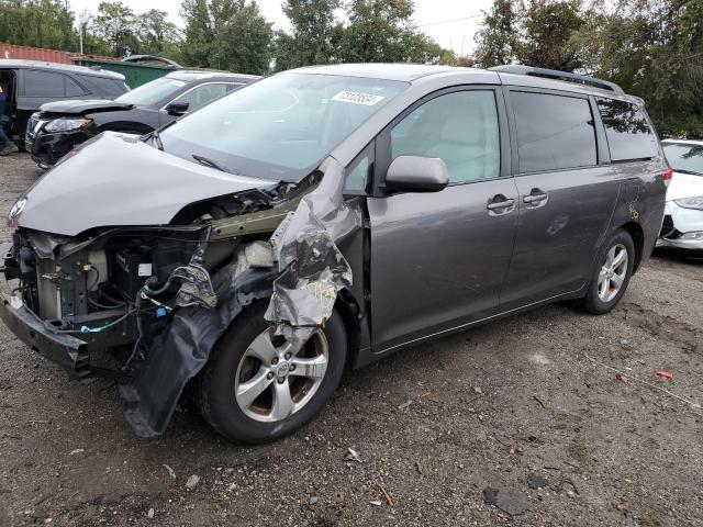 toyota sienna le 2011 5tdkk3dc3bs175982