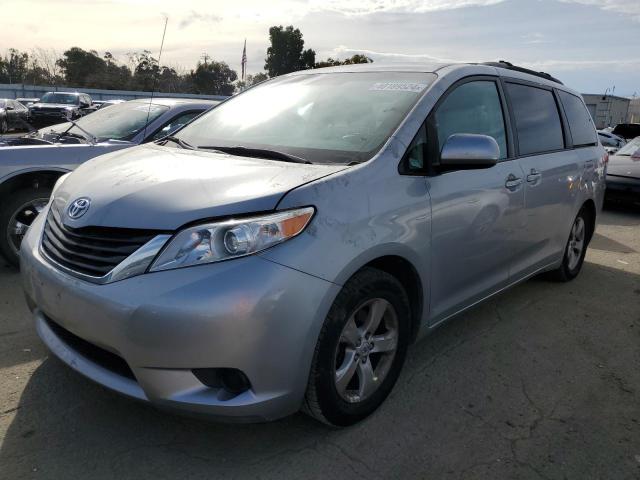 toyota sienna le 2012 5tdkk3dc3cs238158