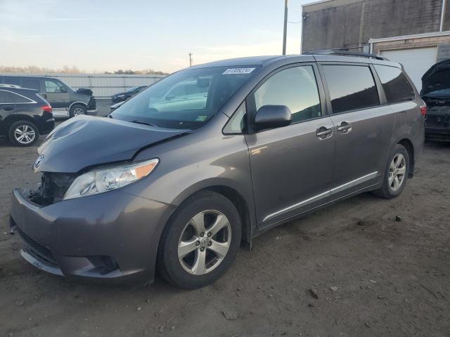 toyota sienna le 2016 5tdkk3dc3gs698121