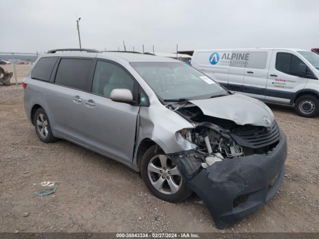 toyota sienna 2016 5tdkk3dc3gs747320