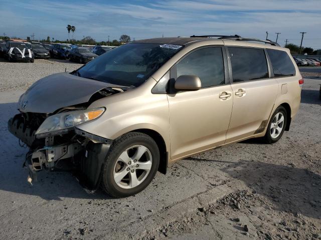 toyota sienna le 2011 5tdkk3dc4bs151321