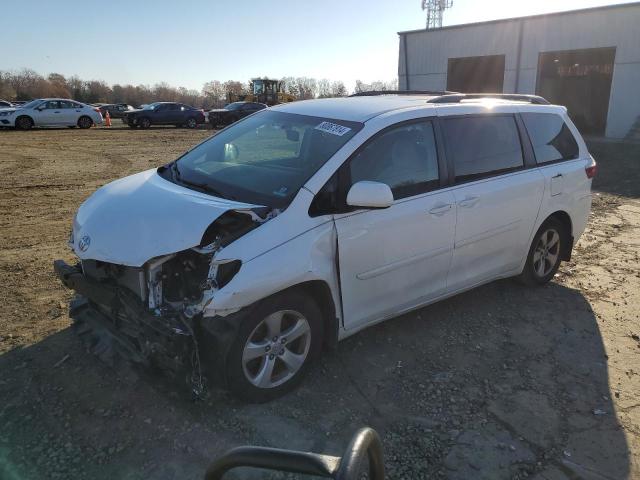 toyota sienna le 2015 5tdkk3dc4fs528896