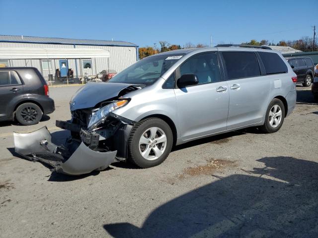 toyota sienna le 2015 5tdkk3dc4fs653199