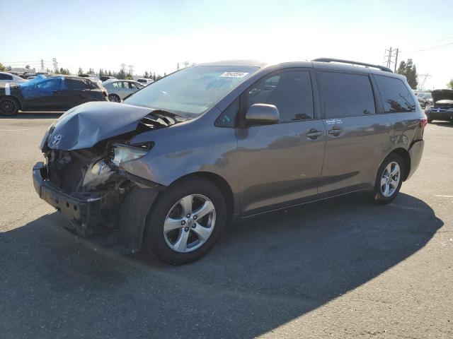 toyota sienna le 2015 5tdkk3dc4fs665238