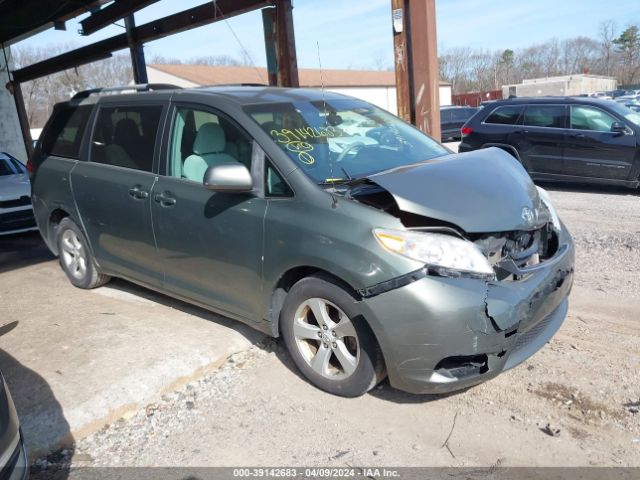 toyota sienna le 2011 5tdkk3dc5bs142322