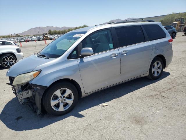 toyota sienna le 2012 5tdkk3dc5cs225640