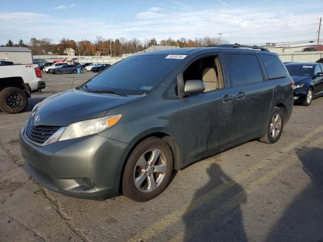 toyota sienna le 2013 5tdkk3dc5ds382117