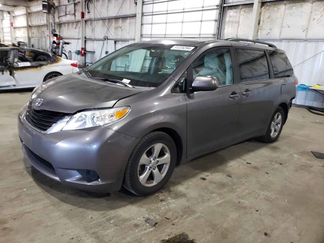 toyota sienna le 2014 5tdkk3dc5es449574