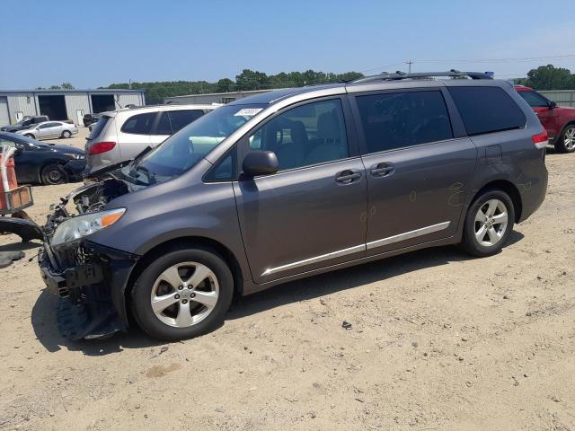 toyota sienna le 2014 5tdkk3dc5es456752