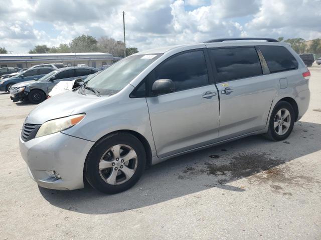 toyota sienna le 2011 5tdkk3dc6bs118580