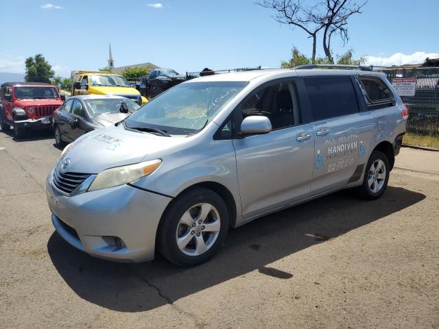 toyota sienna le 2011 5tdkk3dc6bs125464