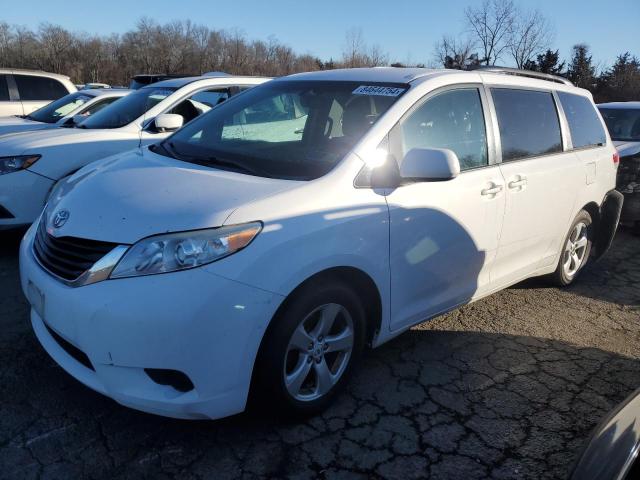 toyota sienna le 2012 5tdkk3dc6cs204358