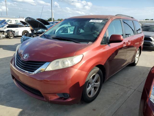 toyota sienna le 2013 5tdkk3dc6ds306986