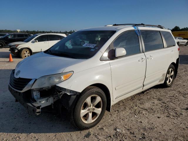 toyota sienna le 2013 5tdkk3dc6ds344797