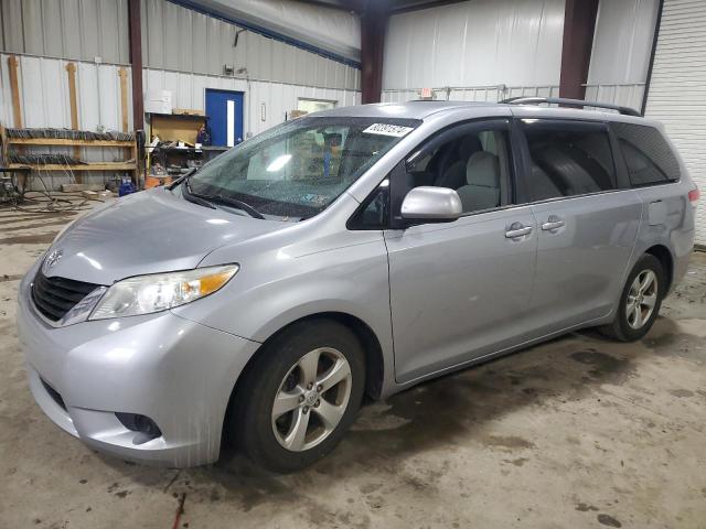 toyota sienna le 2013 5tdkk3dc6ds371661