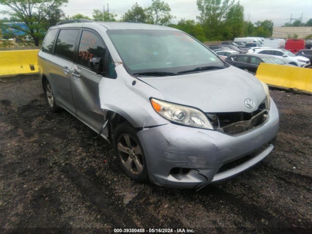 toyota sienna 2013 5tdkk3dc6ds376830