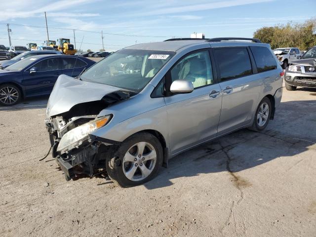 toyota sienna le 2014 5tdkk3dc6es433237