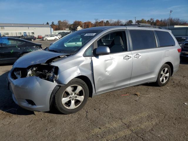 toyota sienna le 2015 5tdkk3dc6fs546106