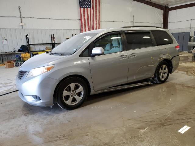 toyota sienna le 2013 5tdkk3dc7ds403355