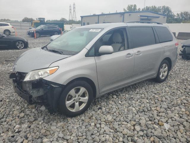 toyota sienna le 2014 5tdkk3dc7es426250