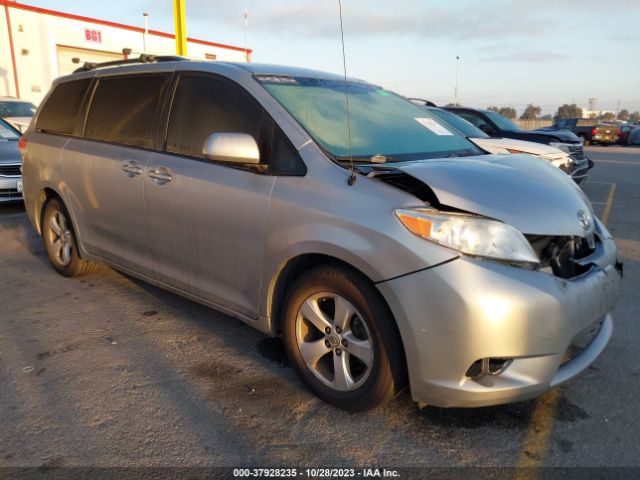 toyota sienna 2014 5tdkk3dc7es492300