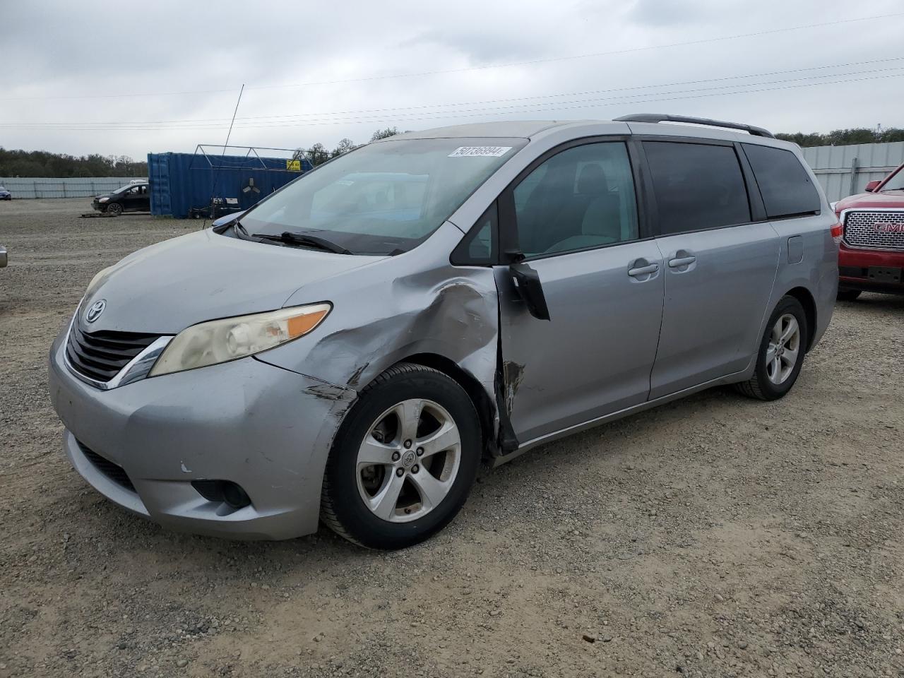 toyota sienna 2011 5tdkk3dc8bs157445