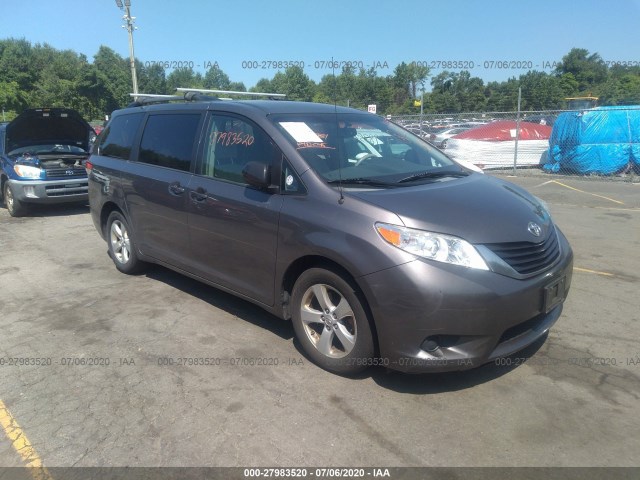 toyota sienna le 2013 5tdkk3dc8ds283212