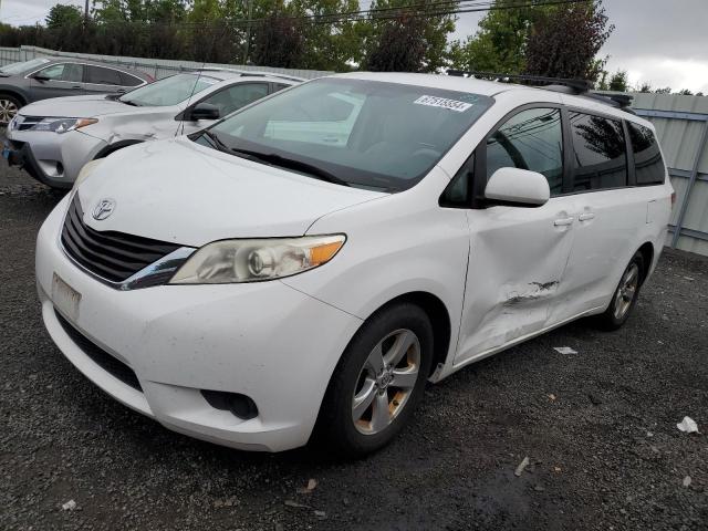 toyota sienna le 2013 5tdkk3dc8ds367515