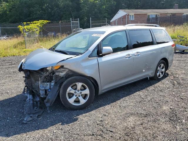 toyota sienna le 2014 5tdkk3dc8es421302