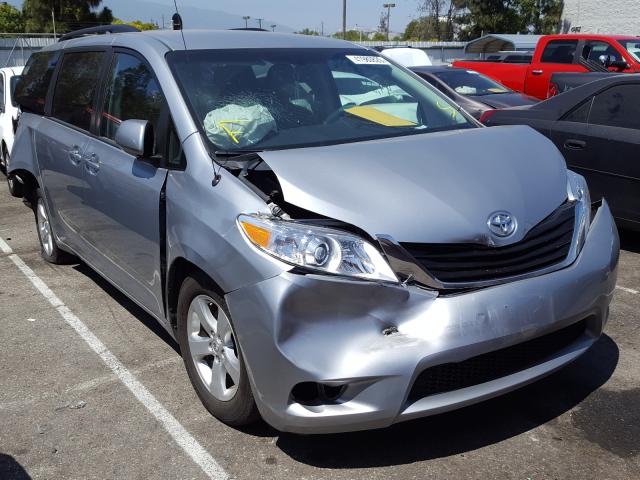 toyota sienna le 2014 5tdkk3dc8es460259