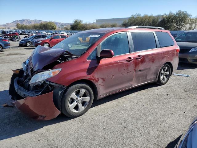 toyota sienna le 2016 5tdkk3dc8gs748480