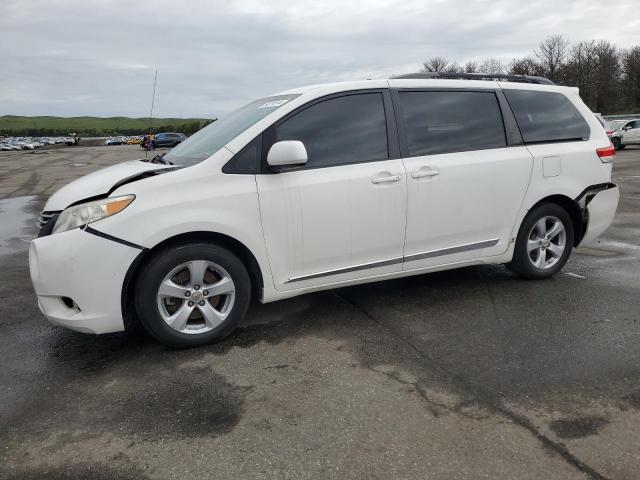 toyota sienna le 2011 5tdkk3dc9bs080777