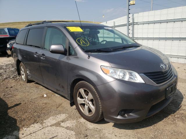 toyota sienna le 2013 5tdkk3dc9ds284594