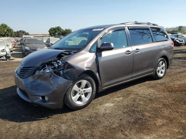 toyota sienna le 2013 5tdkk3dc9ds312152