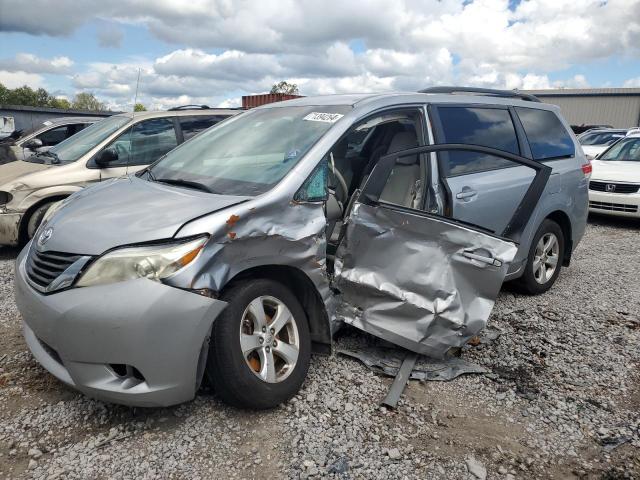 toyota sienna le 2013 5tdkk3dc9ds380967